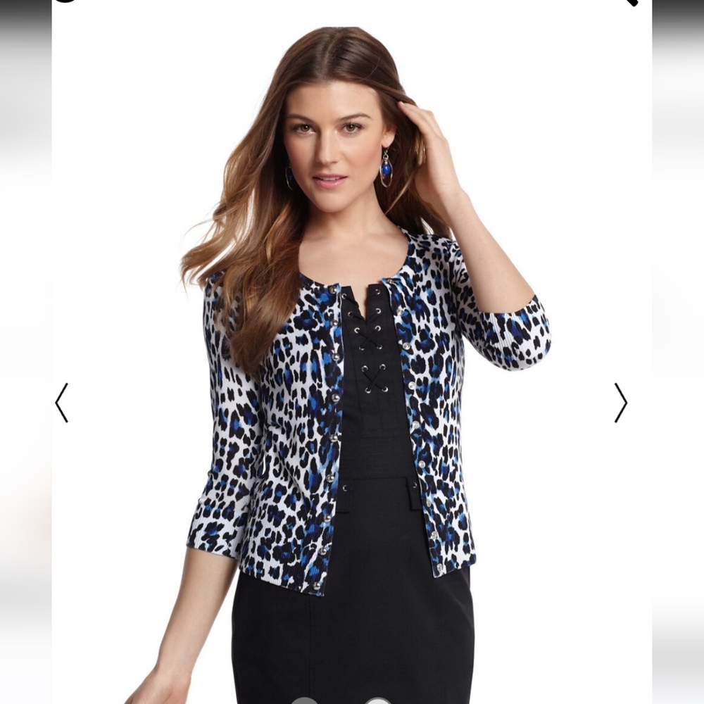 White House Black Market blue and black cheetah print xs cardigan